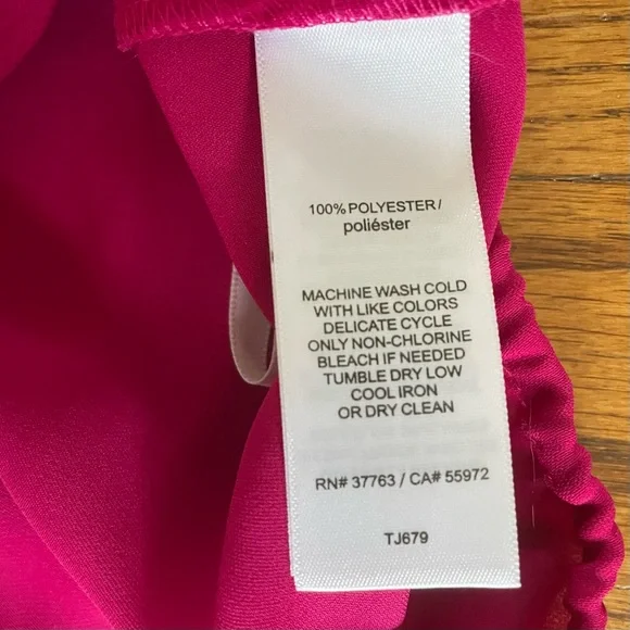 Laundry by Shelli Segal Hot Pink Wrap Front Sleeveless V-Neck Top Blouse Small - Picture 4 of 5